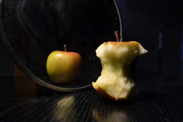 Two apples/distorted image/eating disorders