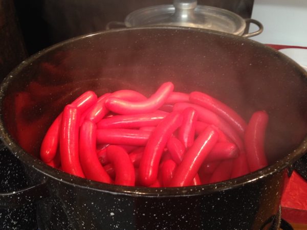 Steamed hot dogs