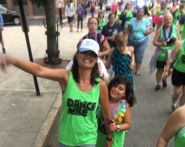 Jen Boggs and daughter Dance Mile 2018