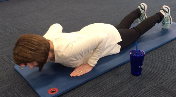 Liz Schran doing a push-up